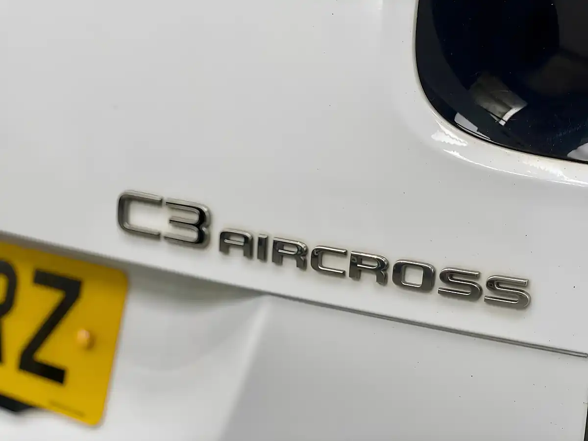 Used 2018 Citroen C3 Aircross Flair White - Interior and Exterior details 12