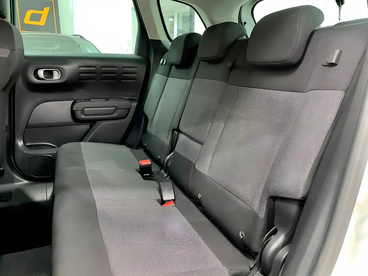Used 2018 Citroen C3 Aircross Flair White - Interior and Exterior details 16