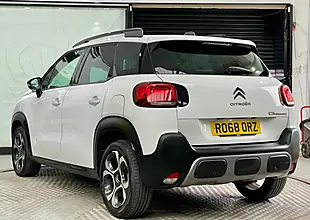 Used 2018 Citroen C3 Aircross Flair White - Interior and Exterior details 5