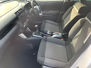 Used 2018 Citroen C3 Aircross Flair White - Interior and Exterior details 12