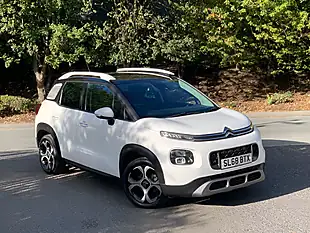 Used 2018 Citroen C3 Aircross Flair White - Interior and Exterior details 3