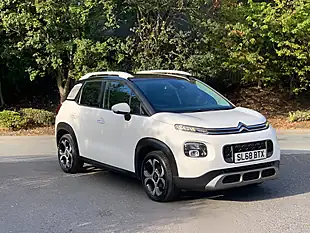 Used 2018 Citroen C3 Aircross Flair White - Interior and Exterior details 4