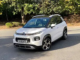 Used 2018 Citroen C3 Aircross Flair White - Interior and Exterior details 7