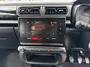 Used 2018 Citroen C3 Feel Banquise White - Interior and Exterior details 12