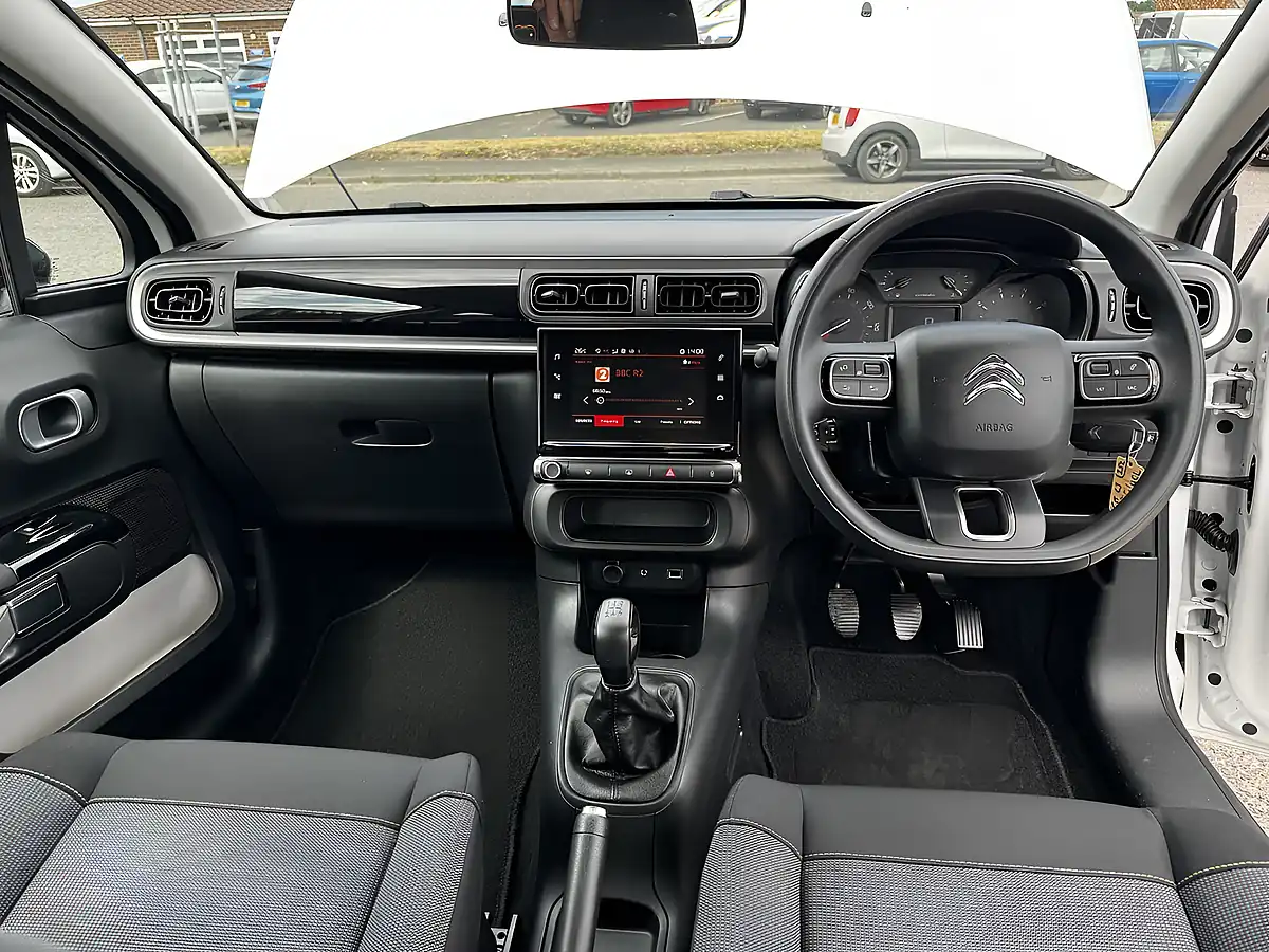 Used 2018 Citroen C3 Feel Banquise White - Interior and Exterior details 2