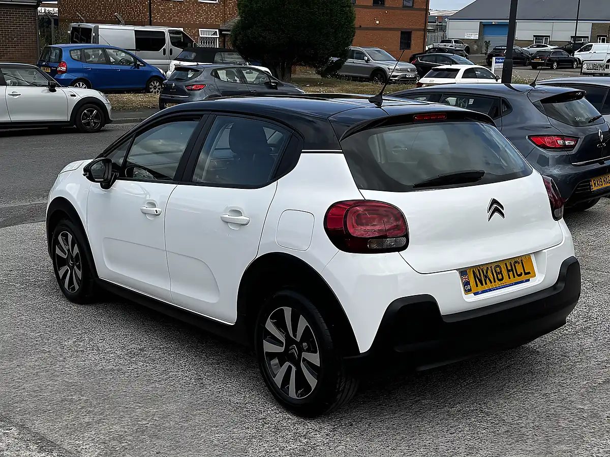 Used 2018 Citroen C3 Feel Banquise White - Interior and Exterior details 8