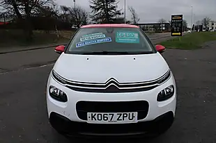Used 2018 Citroen C3 Feel White - Interior and Exterior details 4