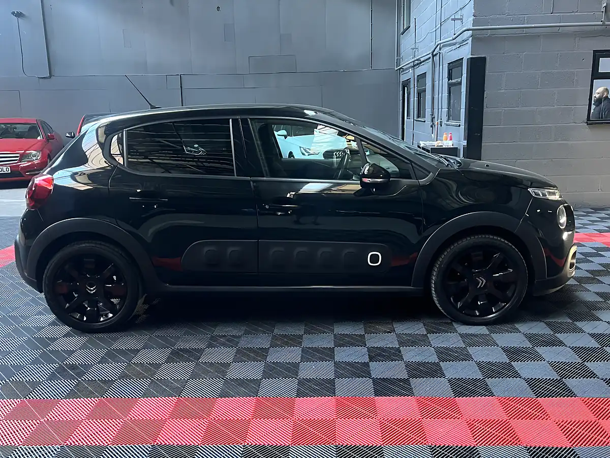 Used 2018 Citroen C3 Flair Black - Interior and Exterior details 5