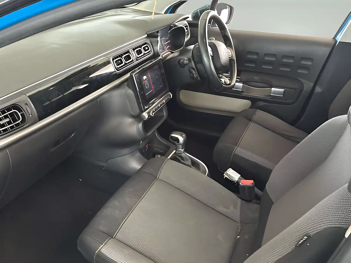 Used 2018 Citroen C3 Flair Cobalt Blue - Interior and Exterior details 9