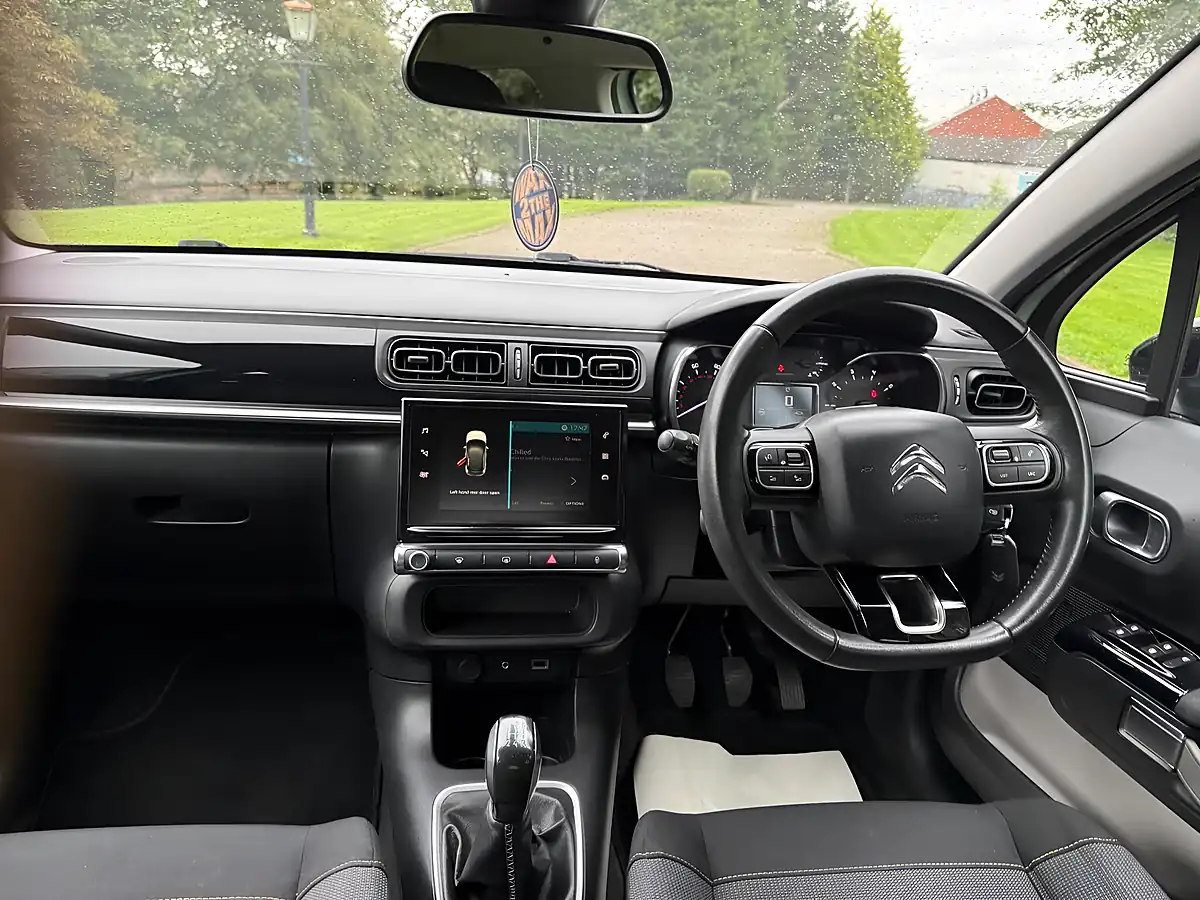 Used 2018 Citroen C3 Flair Green - Interior and Exterior details 19