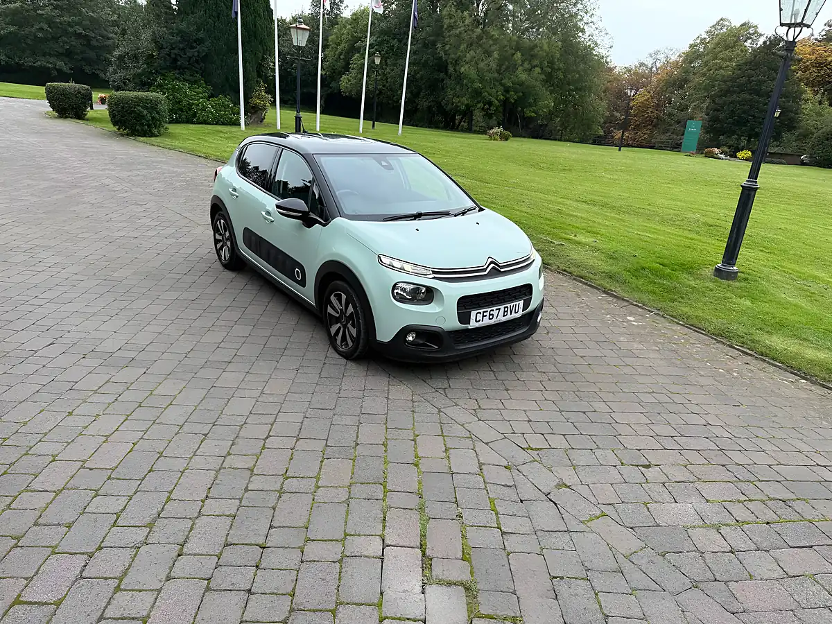 Used 2018 Citroen C3 Flair Green - Interior and Exterior details 3