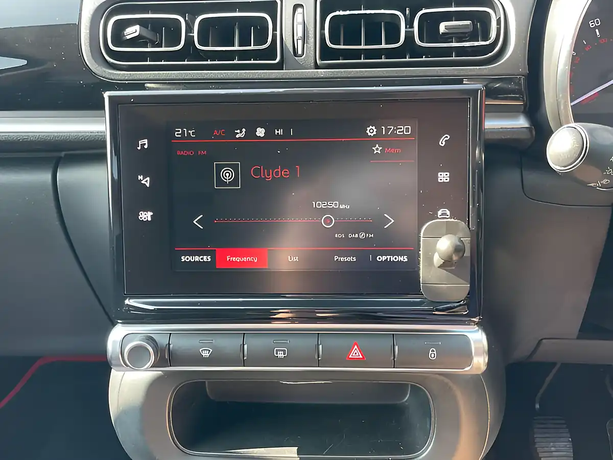 Used 2018 Citroen C3 Flair Grey - Interior and Exterior details 15