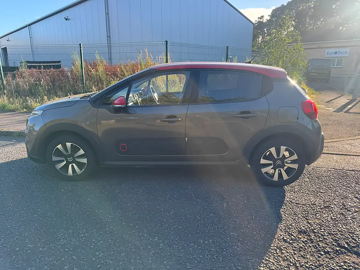 Used 2018 Citroen C3 Flair Grey - Interior and Exterior details 5