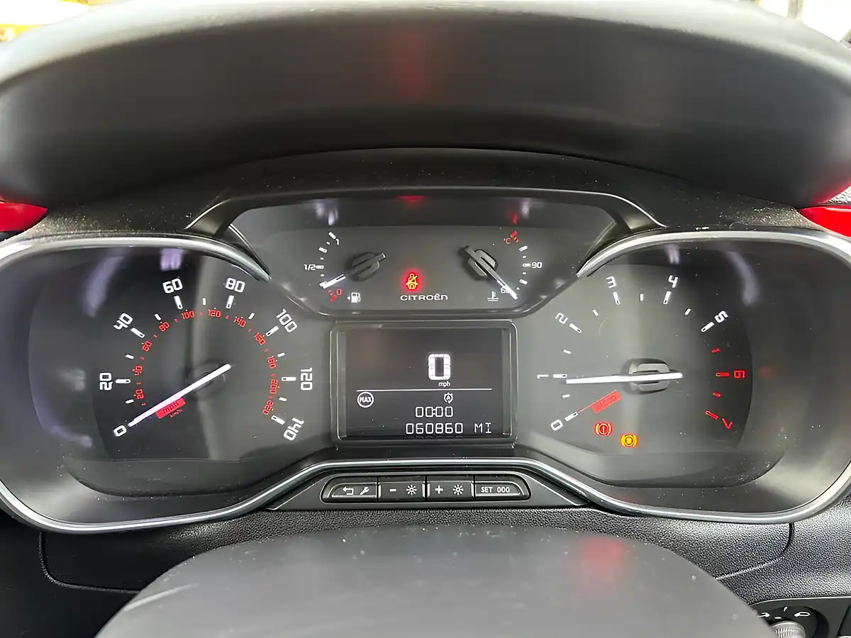 Used 2018 Citroen C3 Flair Nav Edition Black - Interior and Exterior details 5