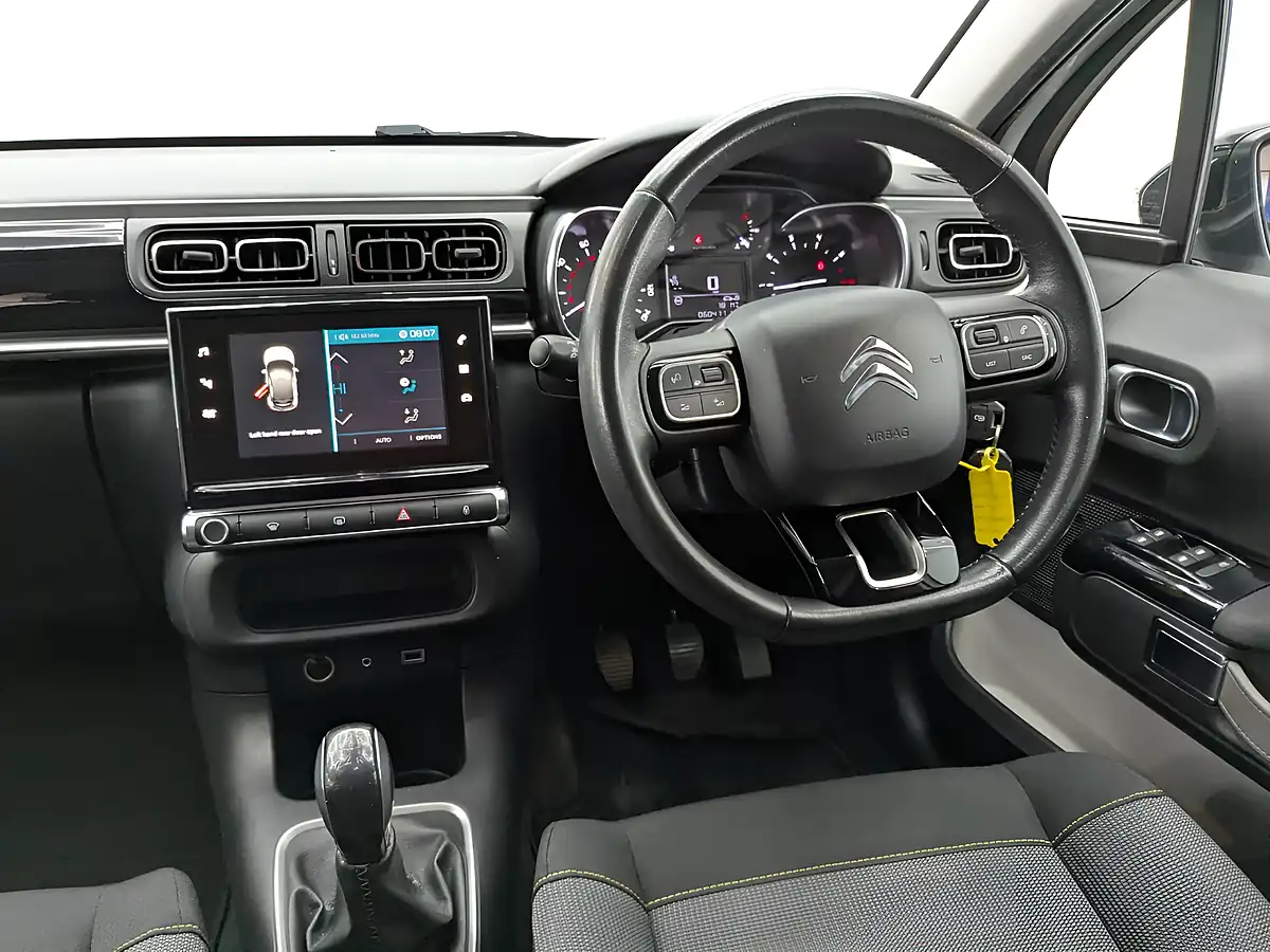 Used 2018 Citroen C3 Flair Polar White - Interior and Exterior details 16