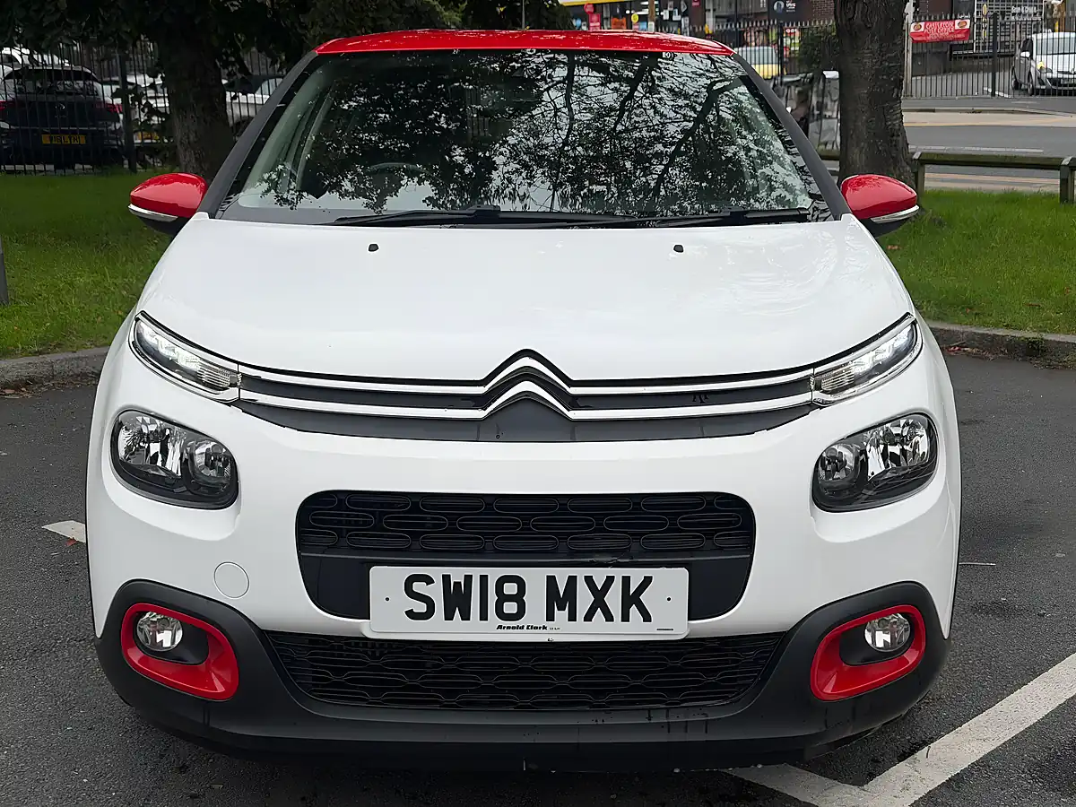 Used 2018 Citroen C3 Flair Red & White - Interior and Exterior details 2