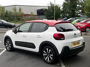 Used 2018 Citroen C3 Flair Red & White - Interior and Exterior details 3