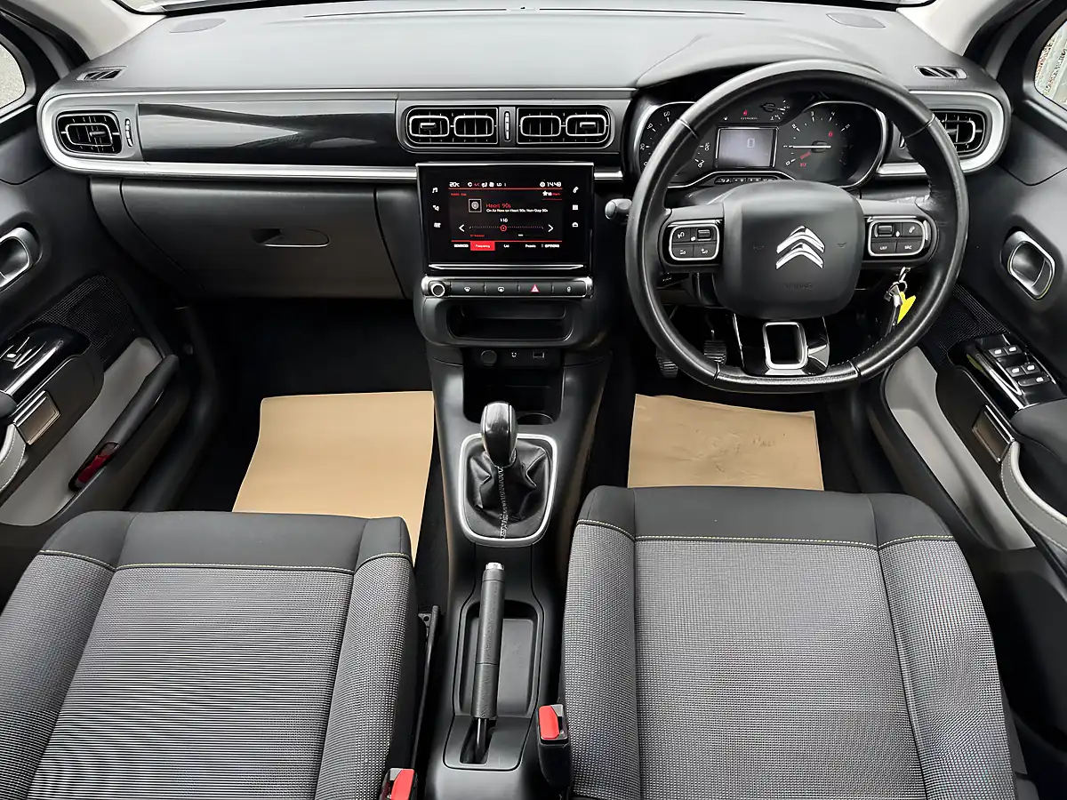 Used 2018 Citroen C3 Flair Silver - Interior and Exterior details 13