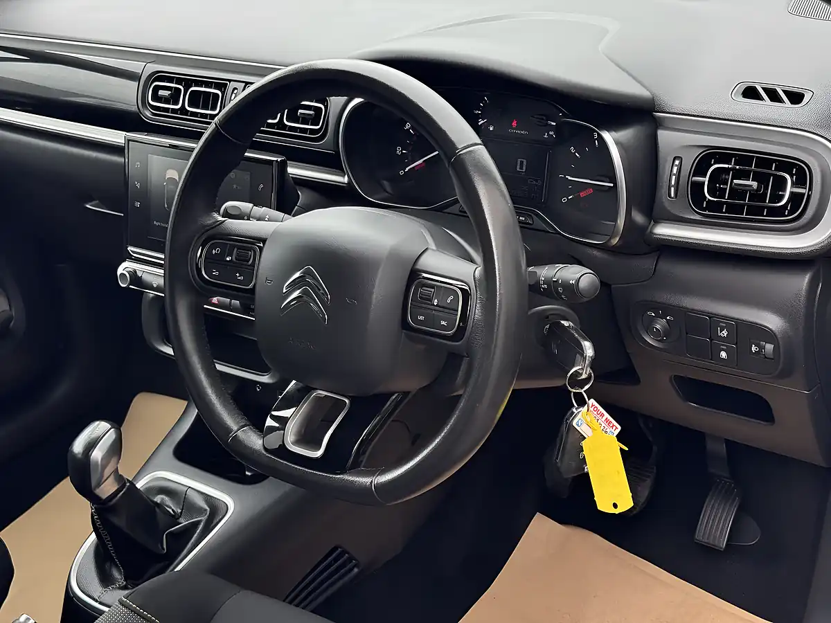 Used 2018 Citroen C3 Flair Silver - Interior and Exterior details 14