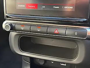 Used 2018 Citroen C3 Flair White - Interior and Exterior details 13