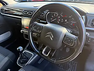 Used 2018 Citroen C3 Flair White - Interior and Exterior details 9