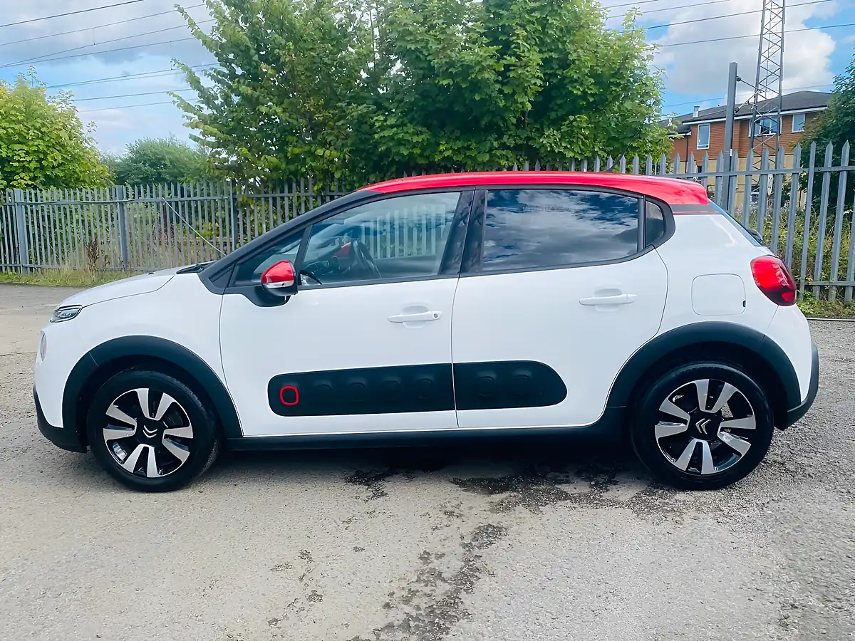 Used 2018 Citroen C3 Flair White - Interior and Exterior details 10