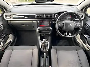 Used 2018 Citroen C3 Flair White - Interior and Exterior details 4