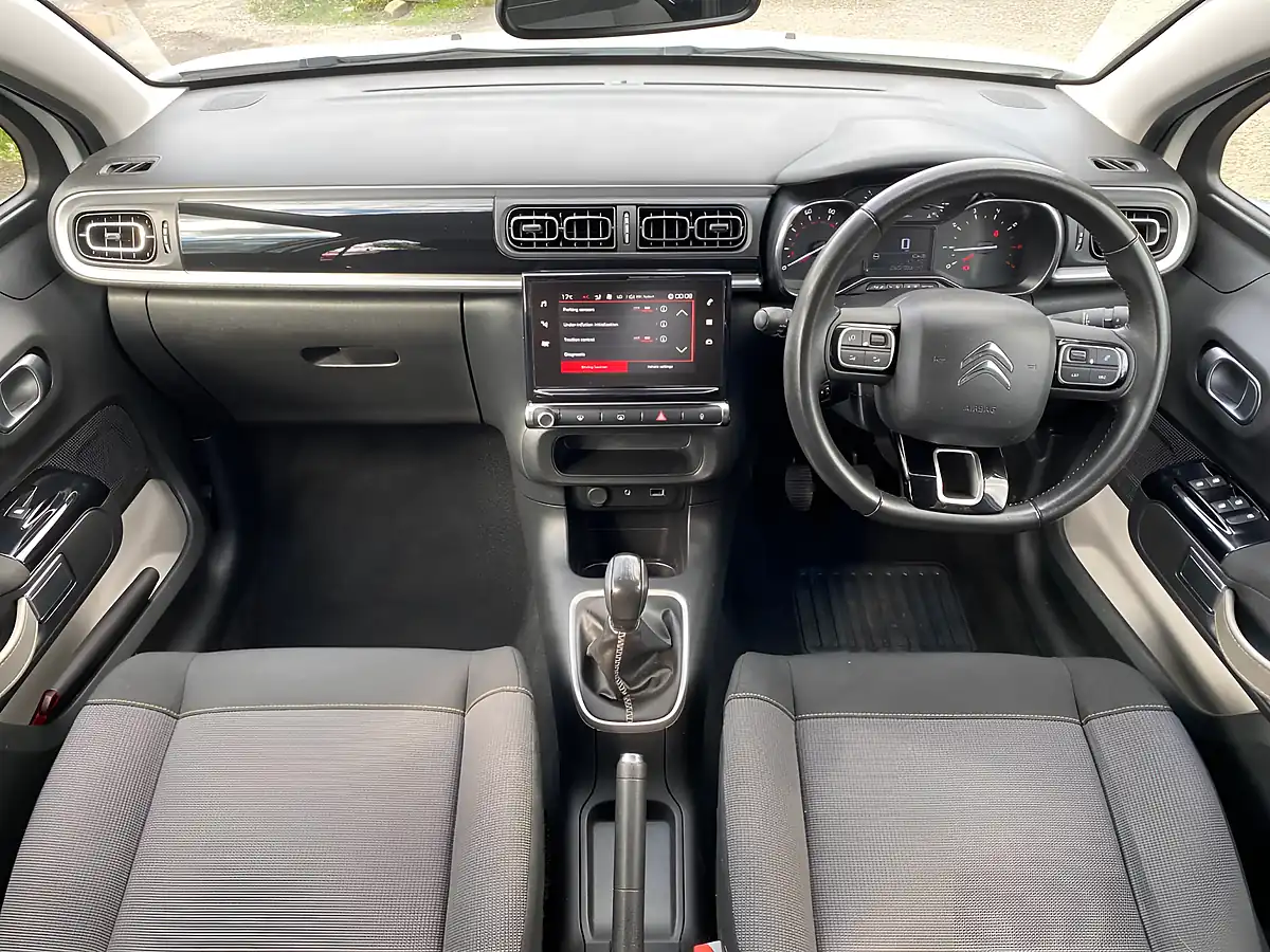 Used 2018 Citroen C3 Flair White - Interior and Exterior details 4