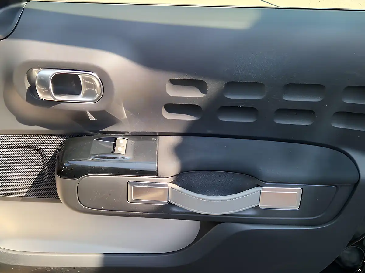 Used 2018 Citroen C3 Touch Black - Interior and Exterior details 15