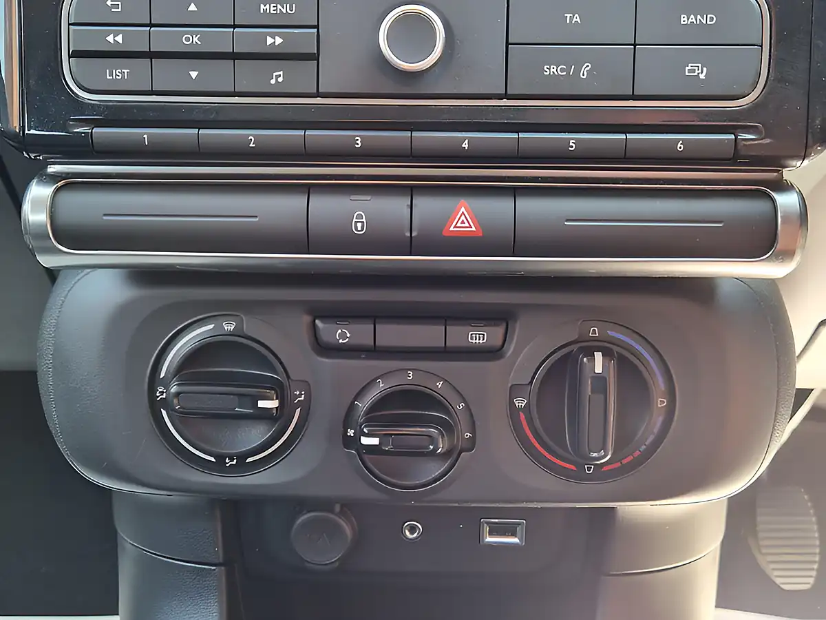 Used 2018 Citroen C3 Touch Black - Interior and Exterior details 20