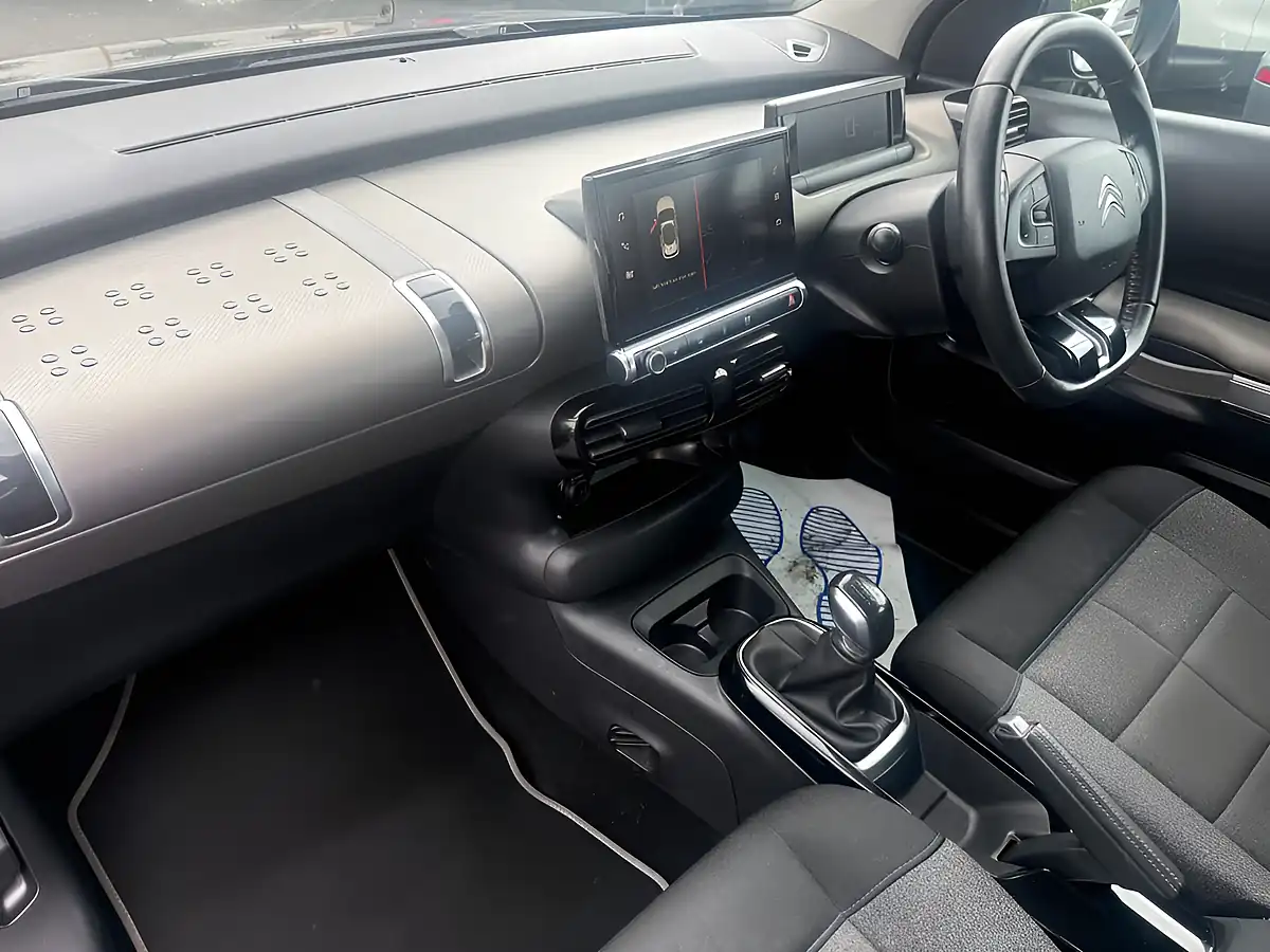 Used 2018 Citroen C4 Cactus Feel Black - Interior and Exterior details 11