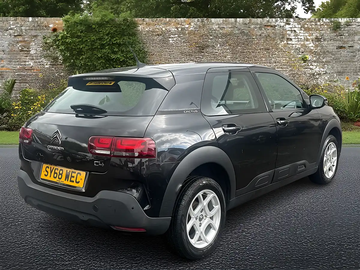 Used 2018 Citroen C4 Cactus Feel Black - Interior and Exterior details 5