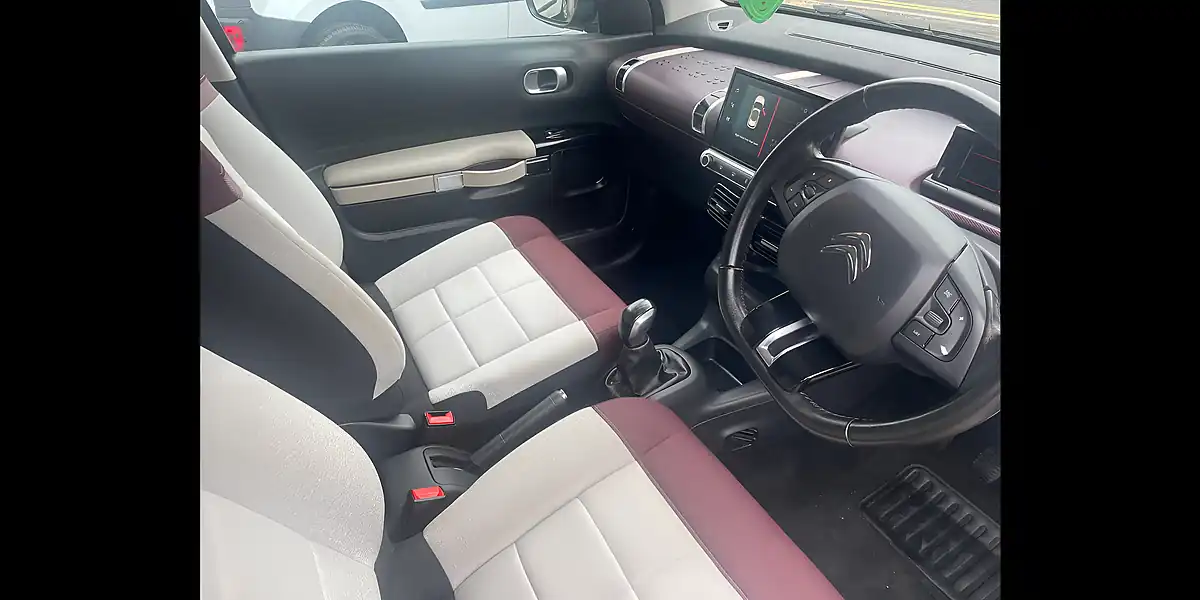Used 2018 Citroen C4 Cactus Feel Edition Black - Interior and Exterior details 12