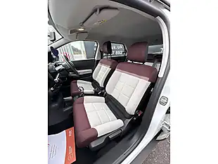 Used 2018 Citroen C4 Cactus Feel Edition White - Interior and Exterior details 16