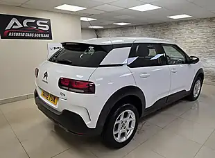 Used 2018 Citroen C4 Cactus Feel White - Interior and Exterior details 3