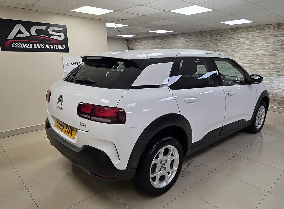 Used 2018 Citroen C4 Cactus Feel White - Interior and Exterior details 3