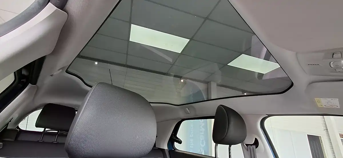Used 2018 Citroen C4 Cactus Flair Blue - Interior and Exterior details 19