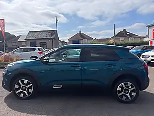 Used 2018 Citroen C4 Cactus Flair Blue - Interior and Exterior details 5