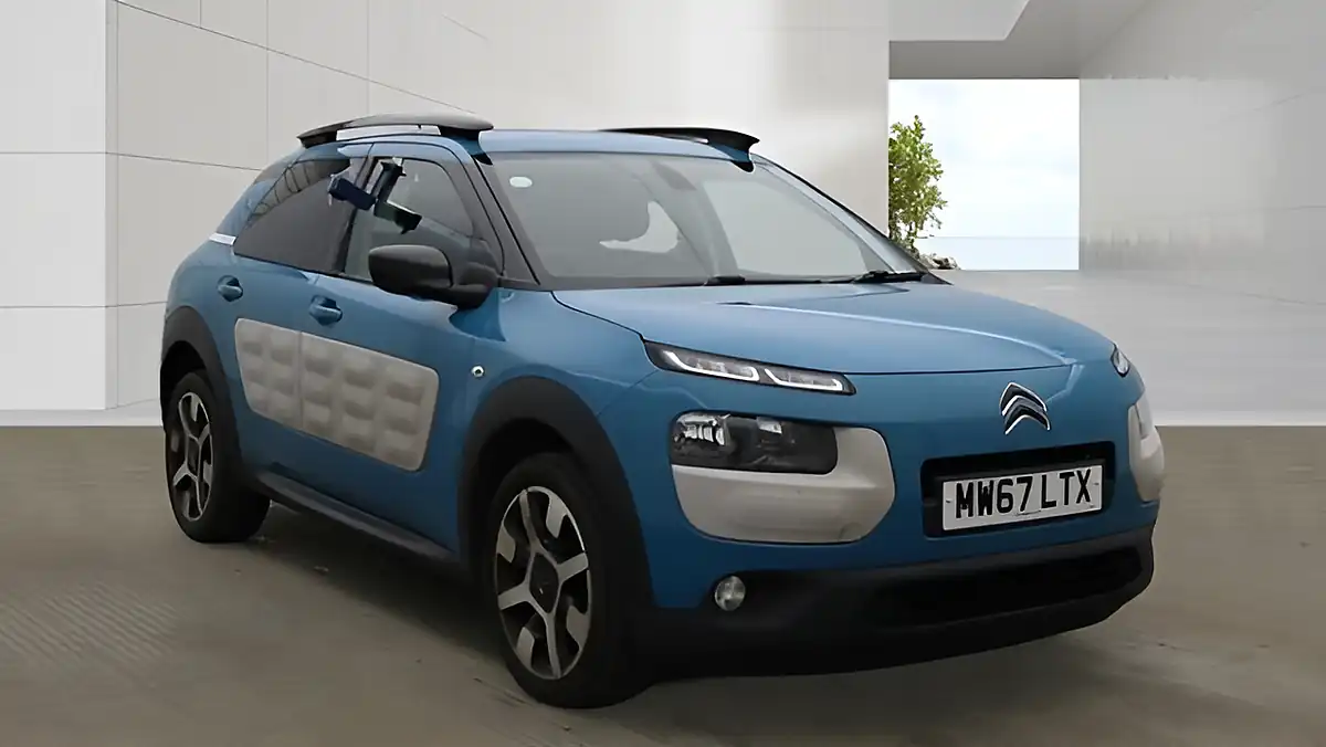Used 2018 Citroen C4 Cactus Flair Edition Blue Blue - Interior and Exterior details 3