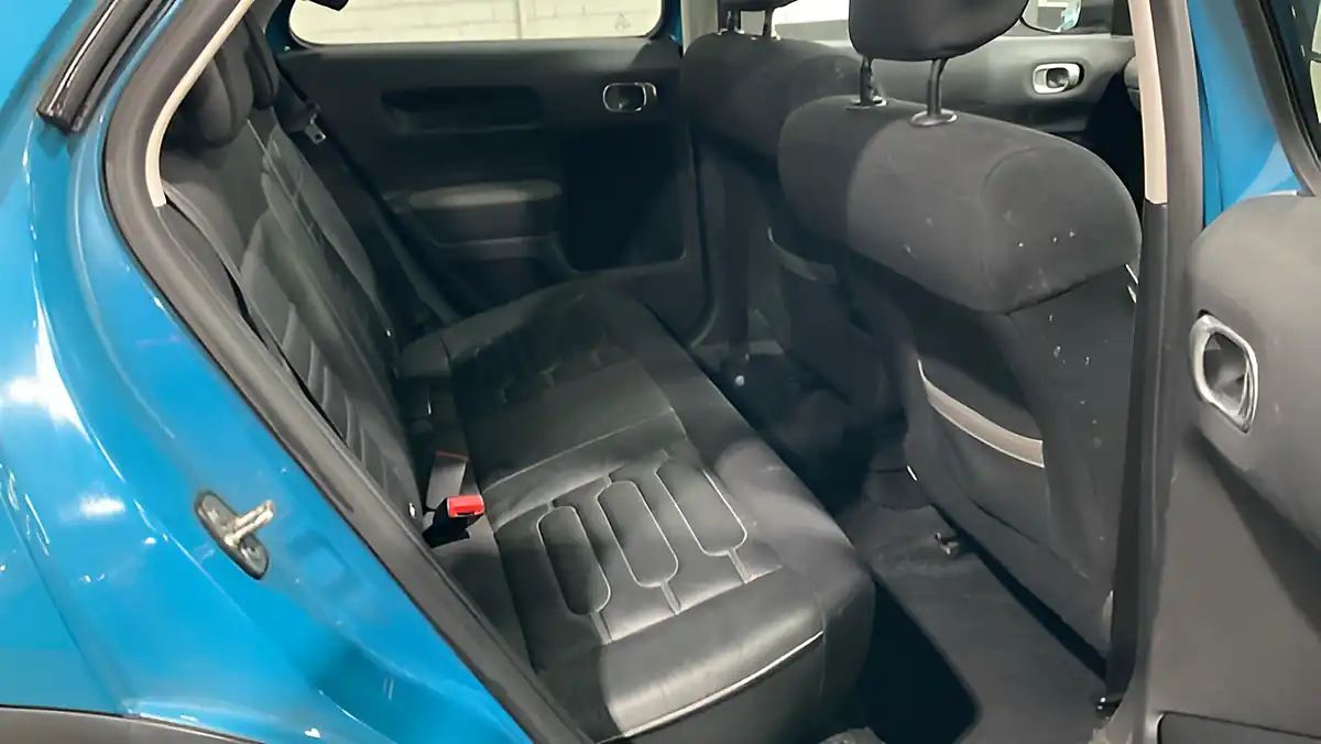 Used 2018 Citroen C4 Cactus Flair Edition Blue Blue - Interior and Exterior details 6