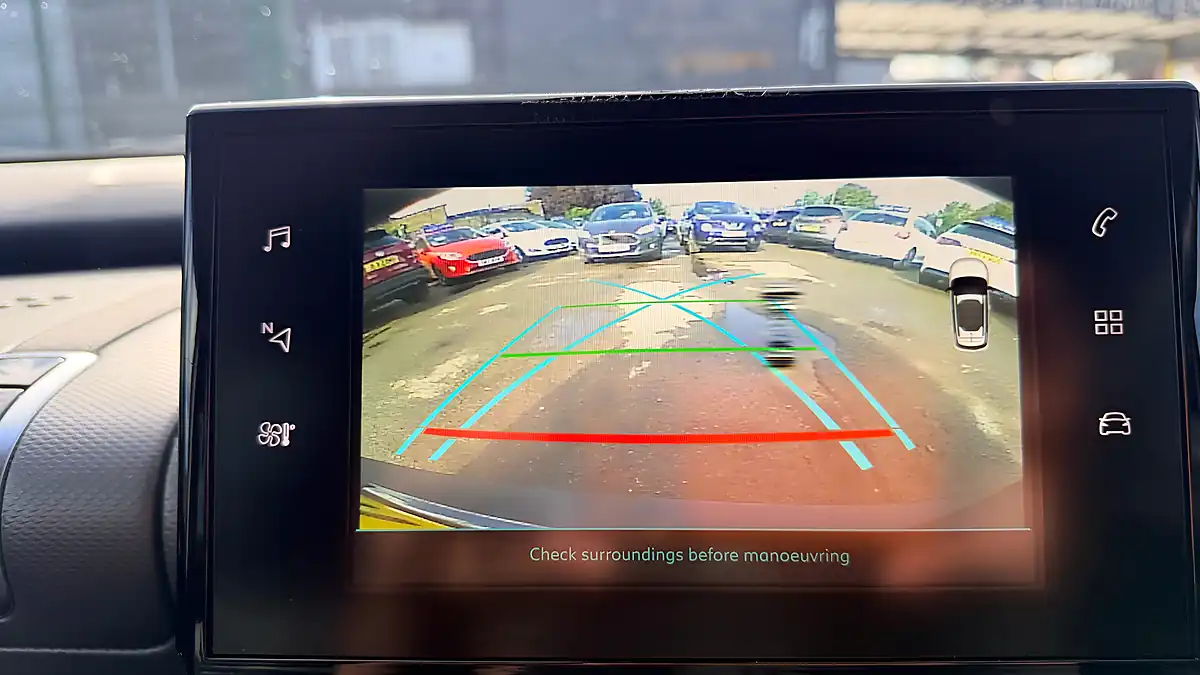 Used 2018 Citroen C4 Cactus Flair Grey - Interior and Exterior details 14