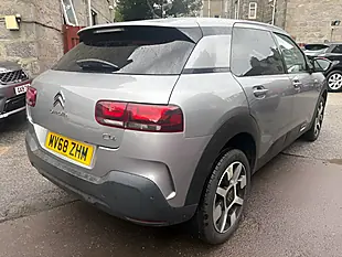 Used 2018 Citroen C4 Cactus Flair Grey - Interior and Exterior details 12