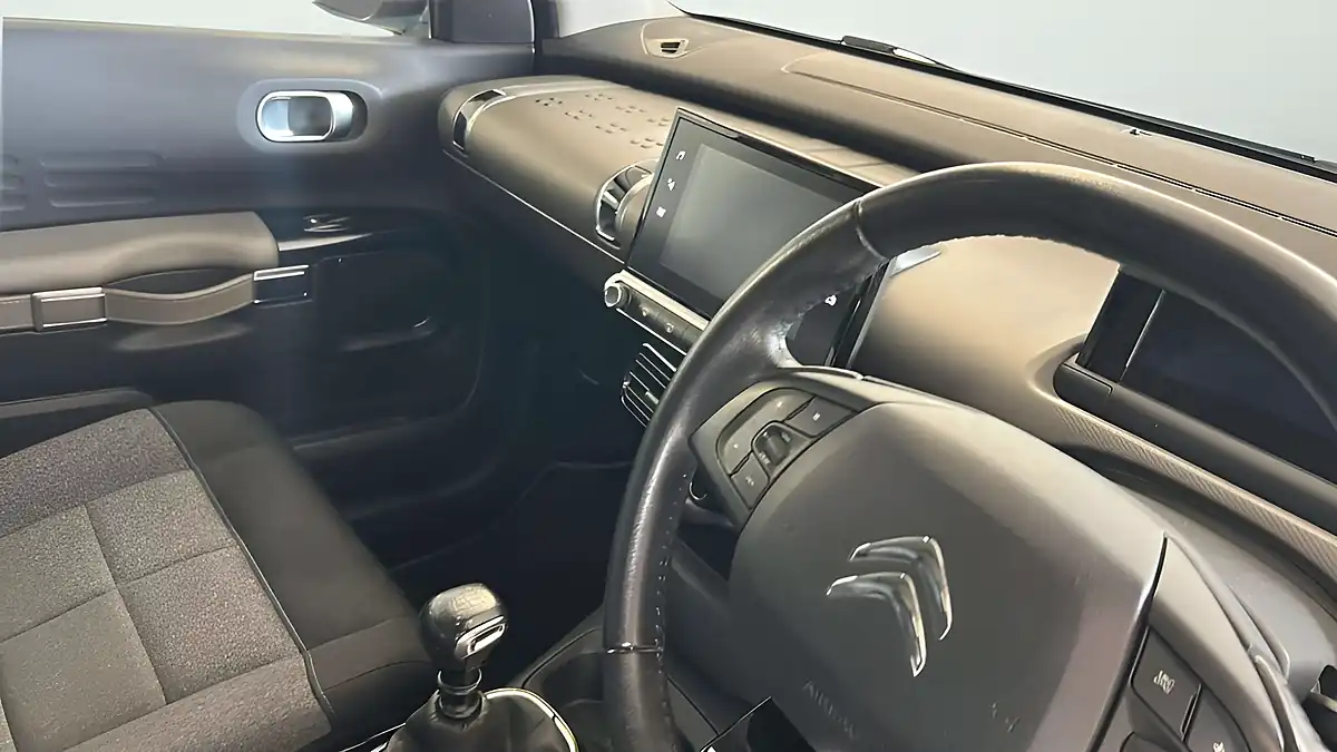 Used 2018 Citroen C4 Cactus Flair Grey - Interior and Exterior details 15