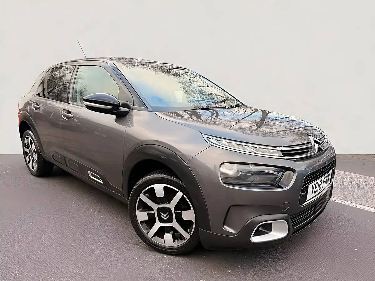 Used 2018 Citroen C4 Cactus Flair Grey - Interior and Exterior details 2