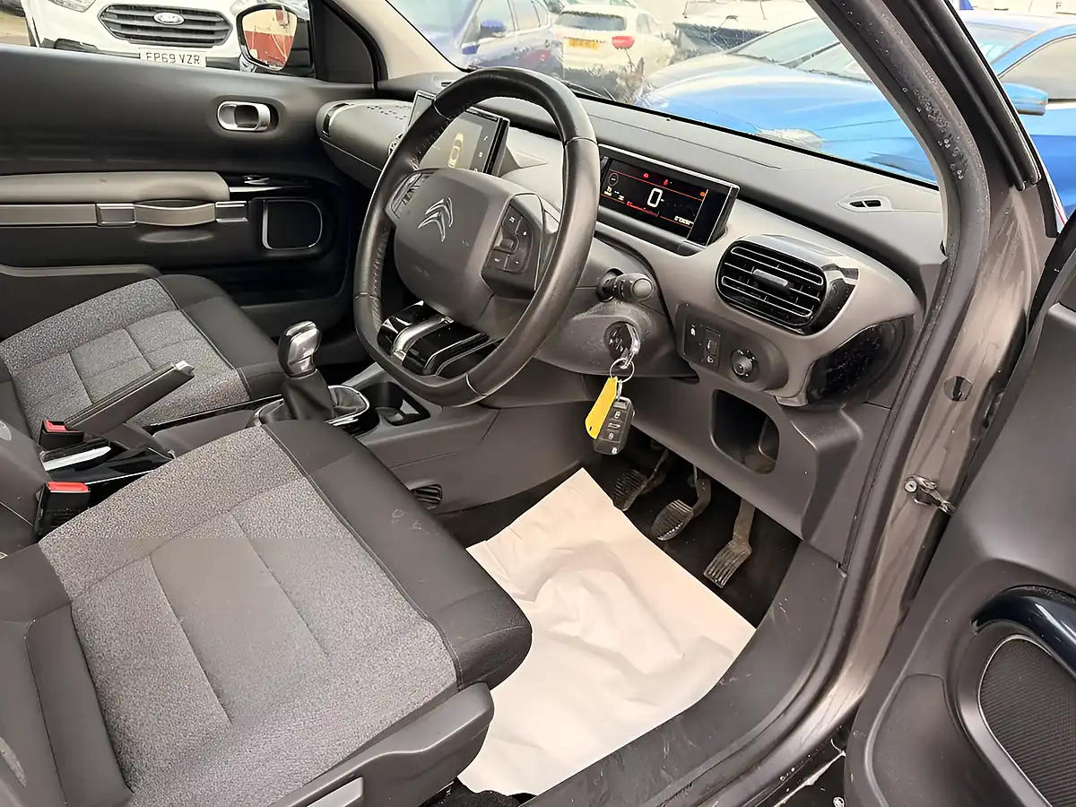 Used 2018 Citroen C4 Cactus Flair Grey - Interior and Exterior details 20