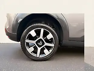 Used 2018 Citroen C4 Cactus Flair Grey - Interior and Exterior details 6