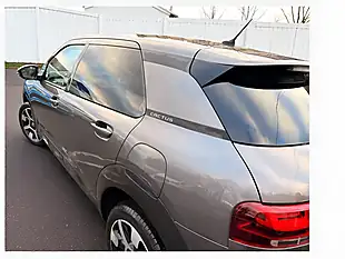 Used 2018 Citroen C4 Cactus Flair Grey - Interior and Exterior details 8