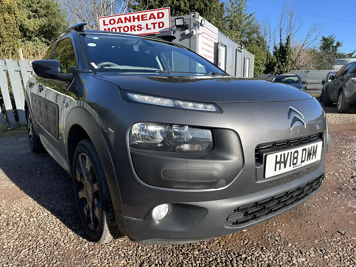 Used 2018 Citroen C4 Cactus Flair Grey - Front View