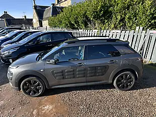 Used 2018 Citroen C4 Cactus Flair Grey - Interior and Exterior details 7