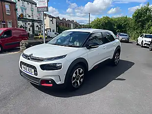 Used 2018 Citroen C4 Cactus Flair Pearl White - Interior and Exterior details 3